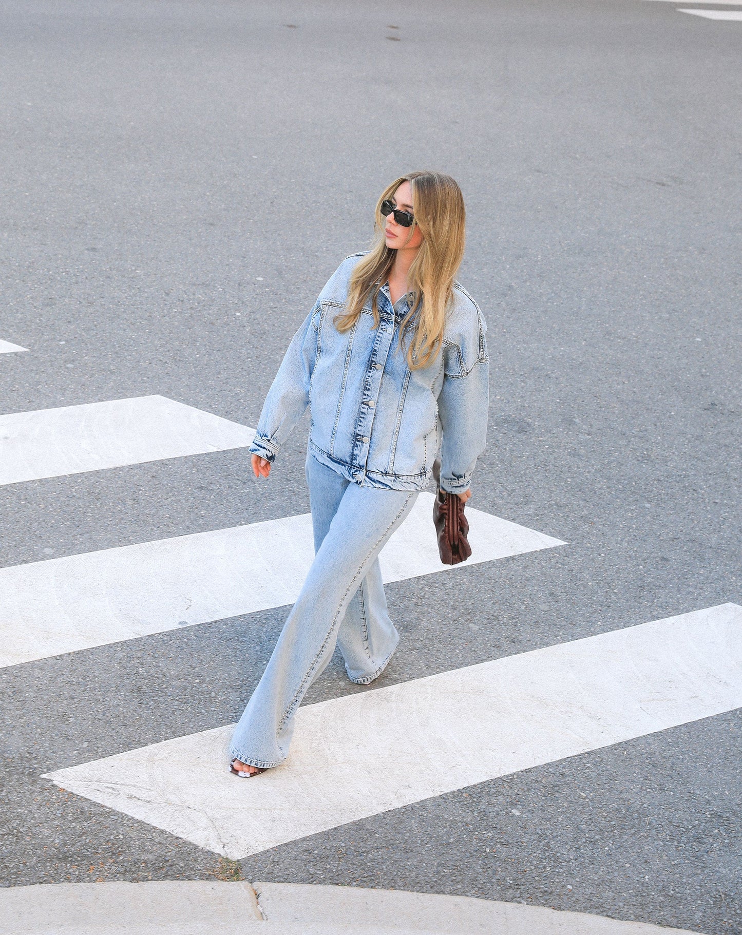 STUD WIDE LEG JEANS LICHTBLAUW