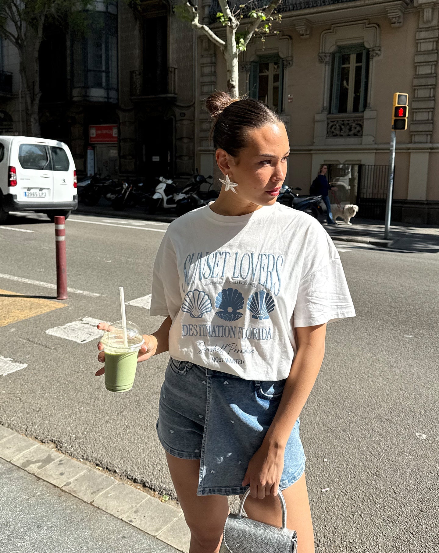 SUNSET SHELL OVERSIZED TEE CRÈME