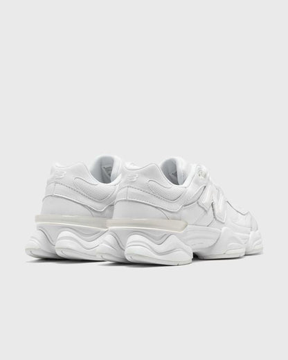 New Balance 9060 | Dreifach Weiß | 1 + 1 gratis