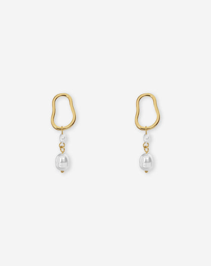 CURVY PEARL EARRINGS