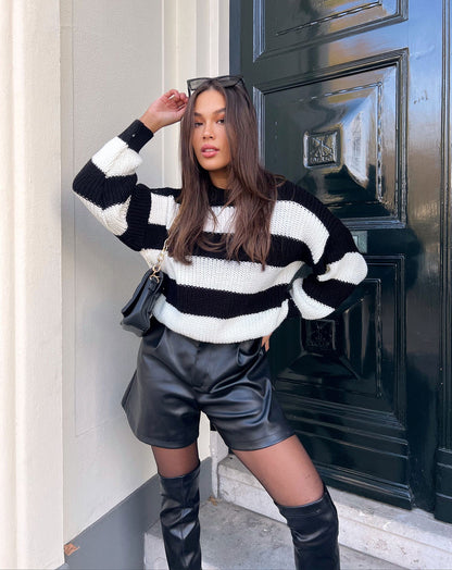 BOXY STRIPE KNIT ZWART