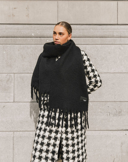 WOVEN SCARF ZWART